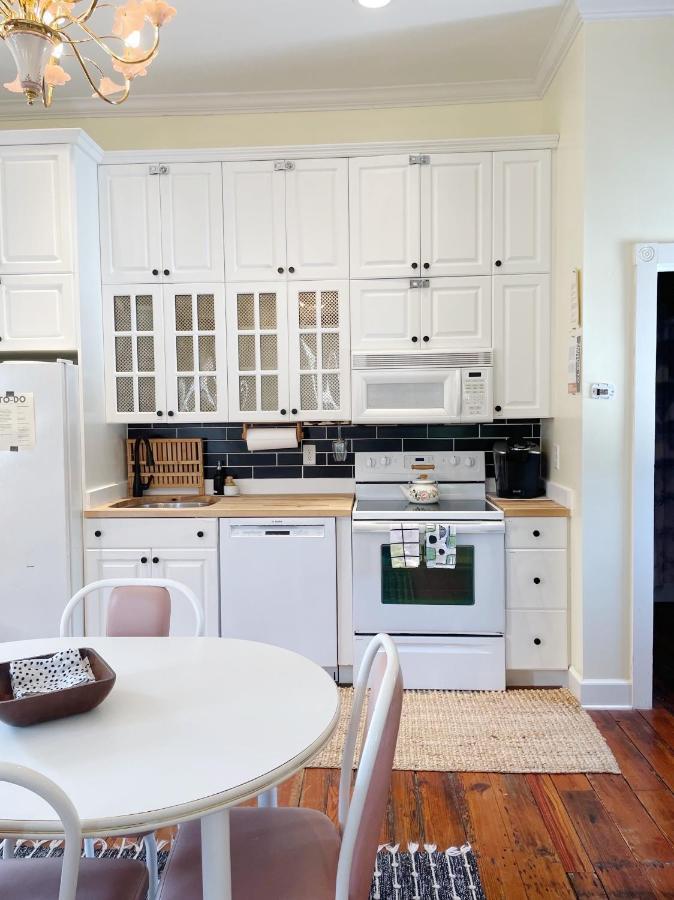 Charming 1885 Parlor Loft Downtown Savannah Stay ภายนอก รูปภาพ