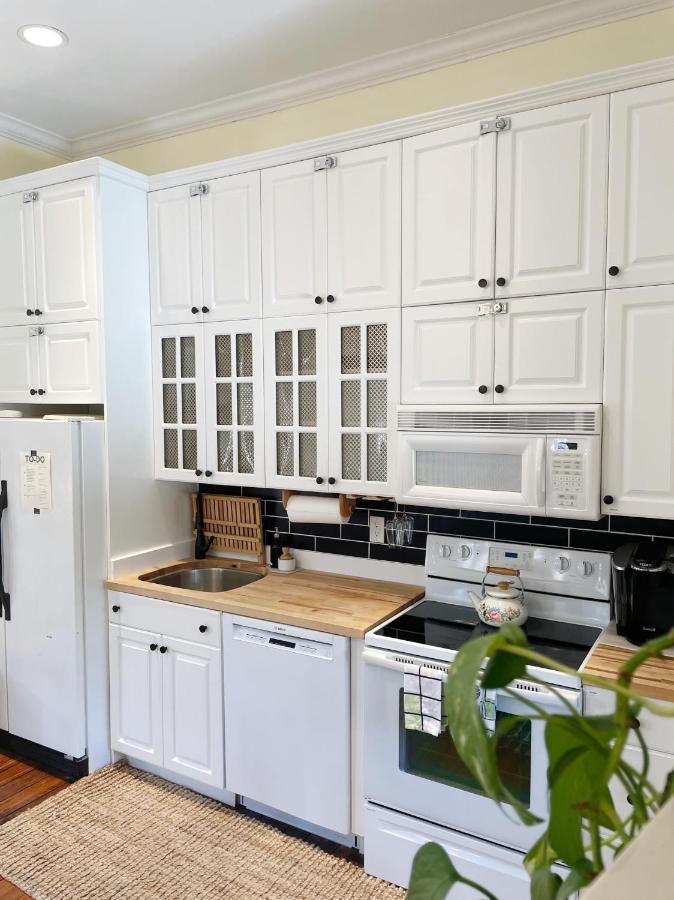 Charming 1885 Parlor Loft Downtown Savannah Stay ภายนอก รูปภาพ