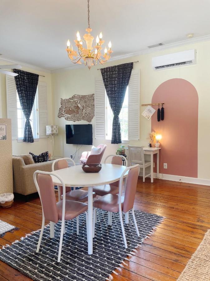 Charming 1885 Parlor Loft Downtown Savannah Stay ภายนอก รูปภาพ